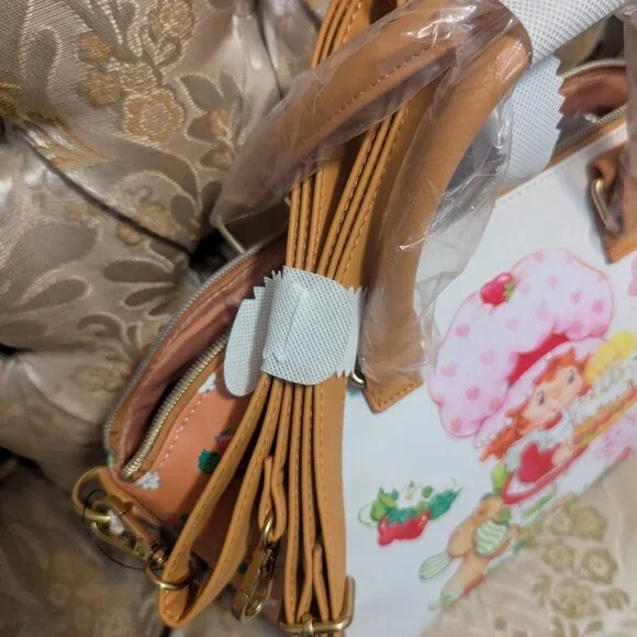 Loungefly Strawberry Shortcake Artwork Satchel - Picture 10 of 10